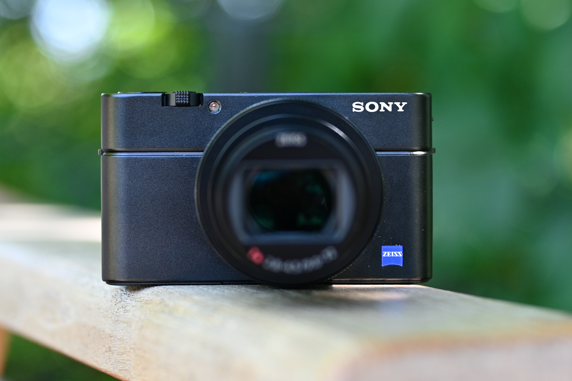 Sony kamera ve lens konsepti